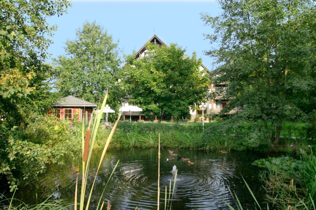 Hotel An Der Ilse Лемго Екстериор снимка