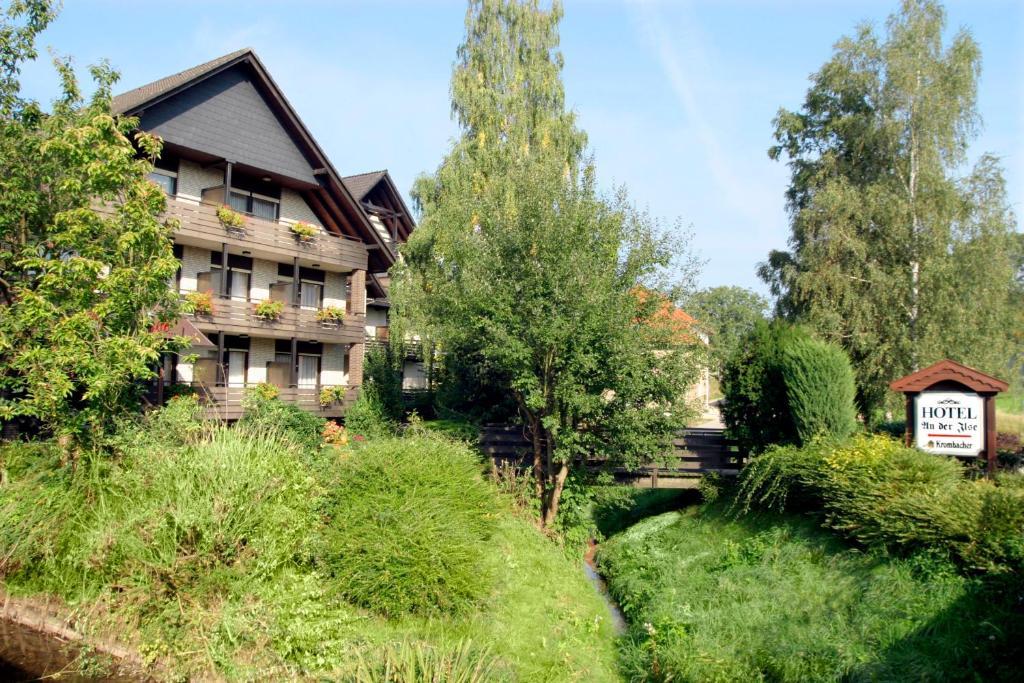 Hotel An Der Ilse Лемго Екстериор снимка
